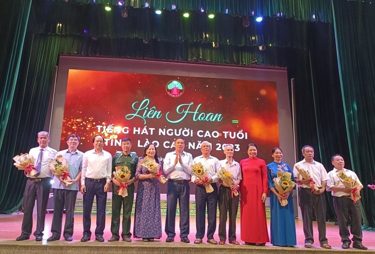 Liên hoan tiếng hát NCT tỉnh Lào Cai năm 2023: Vừa tạo sân chơi hữu ích, vừa nâng cao vị thế của NCT